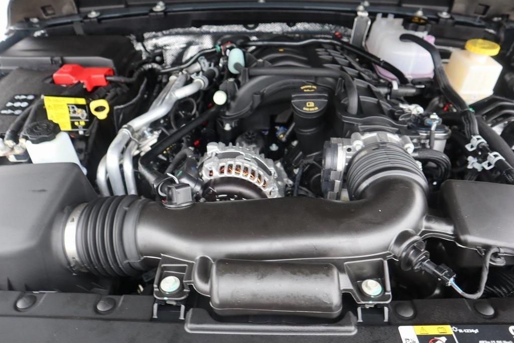 new 2025 Jeep Gladiator car, priced at $36,980