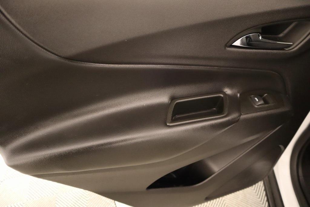 used 2024 Chevrolet Equinox car, priced at $19,829