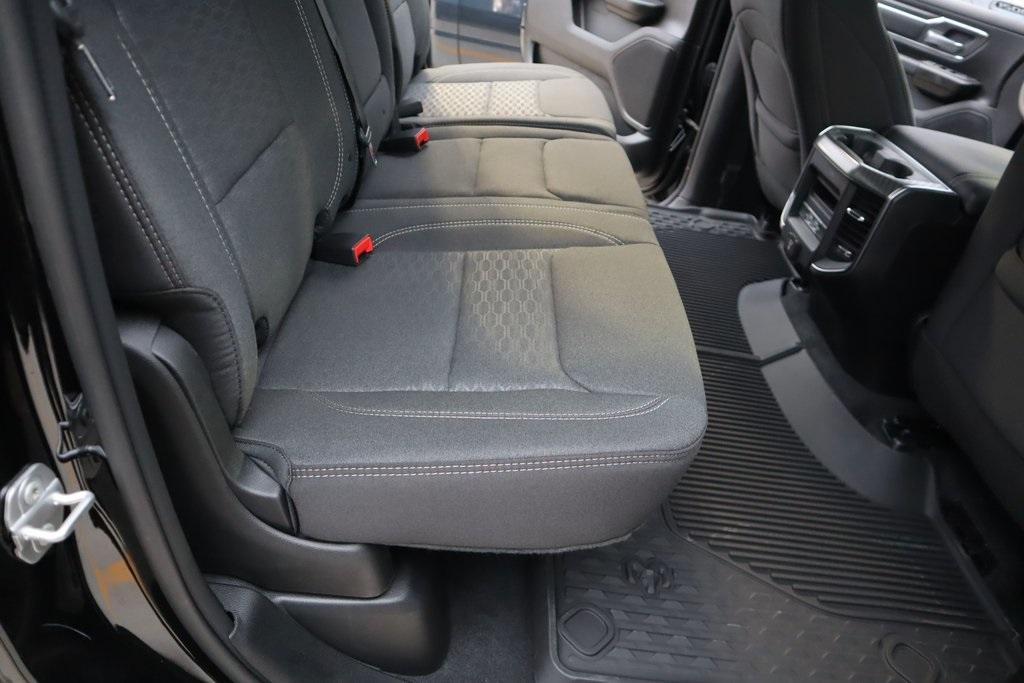 new 2025 Ram 1500 car, priced at $61,100
