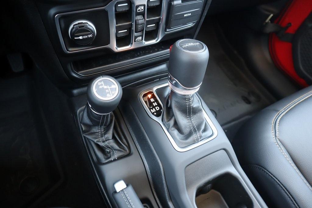 new 2025 Jeep Gladiator car, priced at $44,410