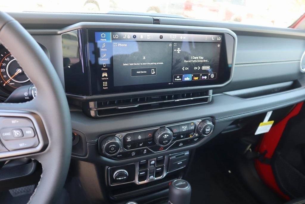 new 2025 Jeep Gladiator car, priced at $44,410