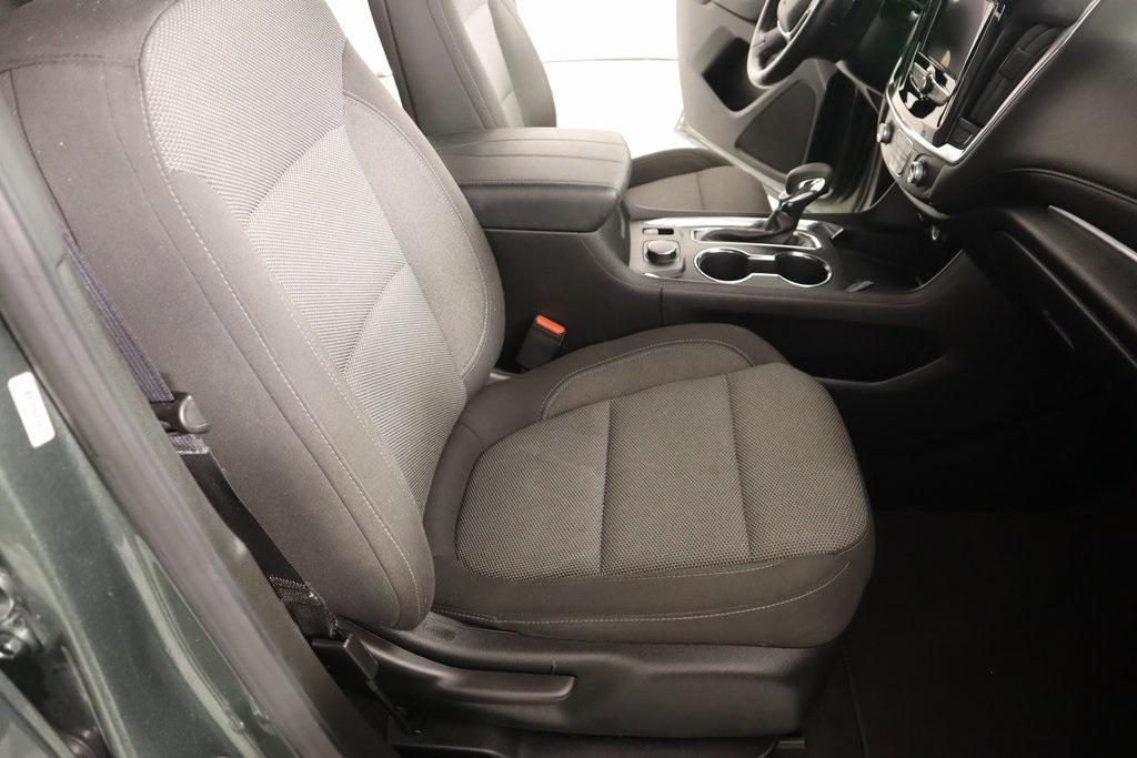 used 2023 Chevrolet Traverse car, priced at $28,553