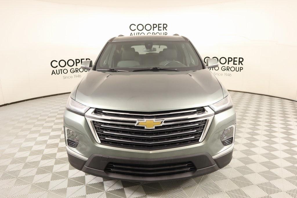 used 2023 Chevrolet Traverse car, priced at $28,553