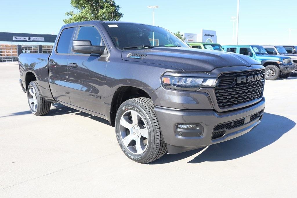new 2025 Ram 1500 car, priced at $36,334