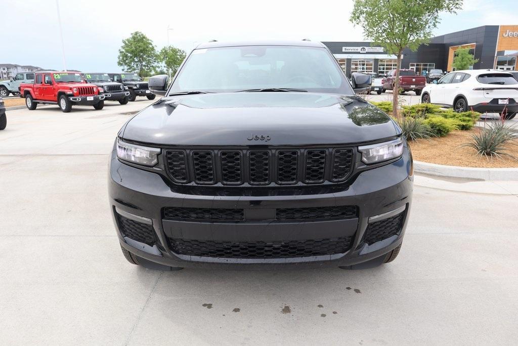 new 2025 Jeep Grand Cherokee L car, priced at $43,903