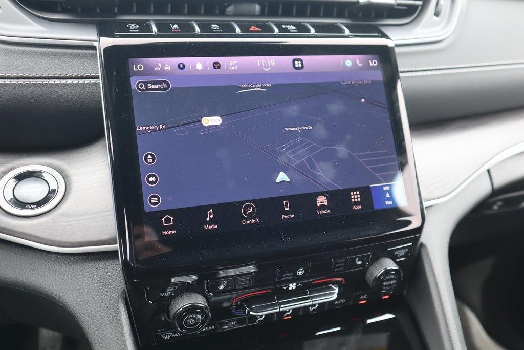 new 2025 Jeep Grand Cherokee L car, priced at $43,903
