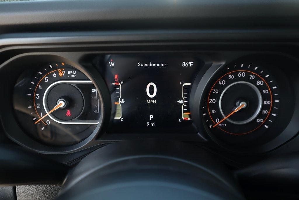 new 2025 Jeep Gladiator car, priced at $43,093