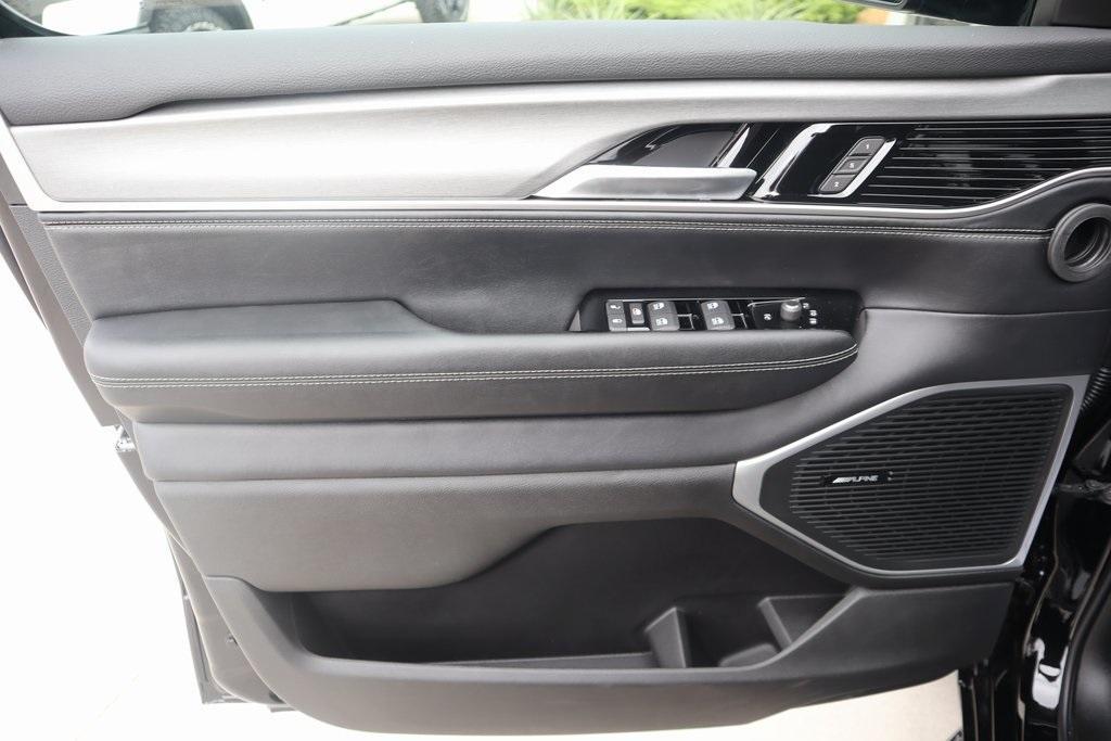 new 2025 Jeep Wagoneer car, priced at $71,856