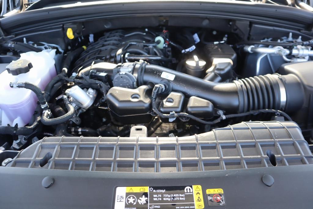 new 2025 Jeep Grand Cherokee L car, priced at $38,716