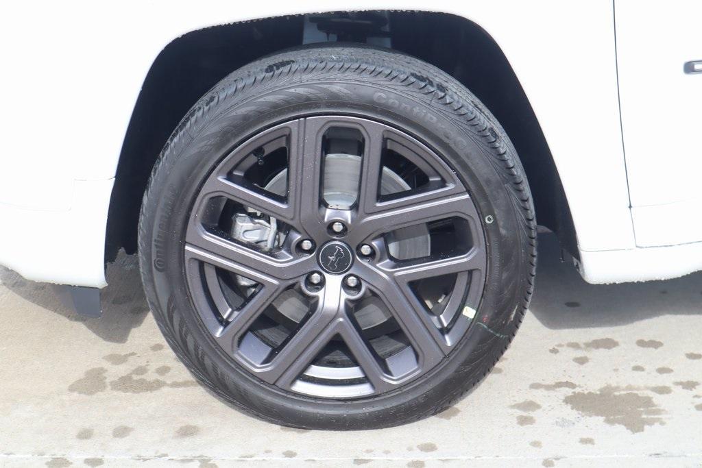 new 2025 Jeep Compass car, priced at $33,694