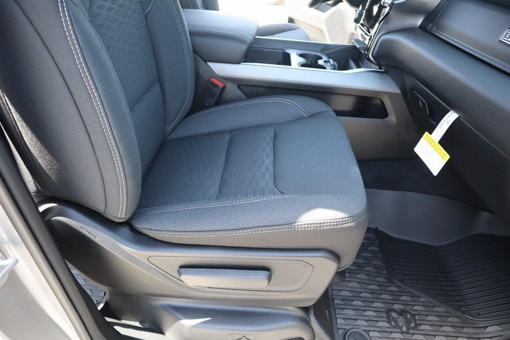 new 2025 Ram 1500 car, priced at $45,460