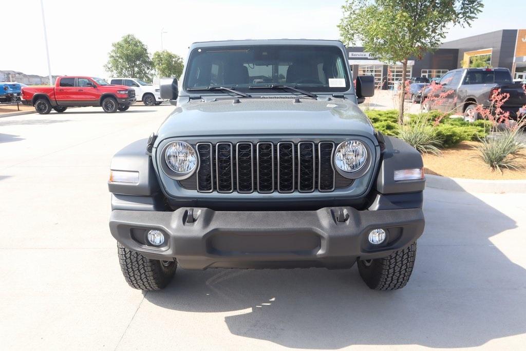 new 2025 Jeep Wrangler car, priced at $44,331