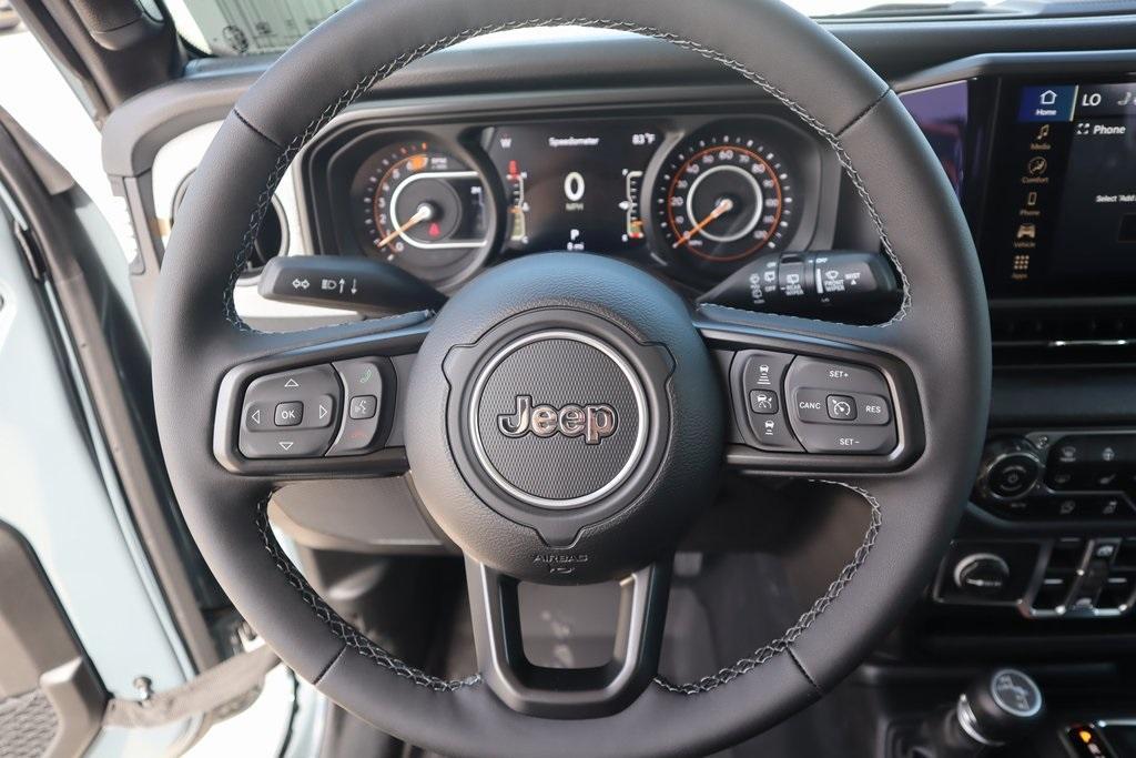 new 2025 Jeep Wrangler car, priced at $44,331