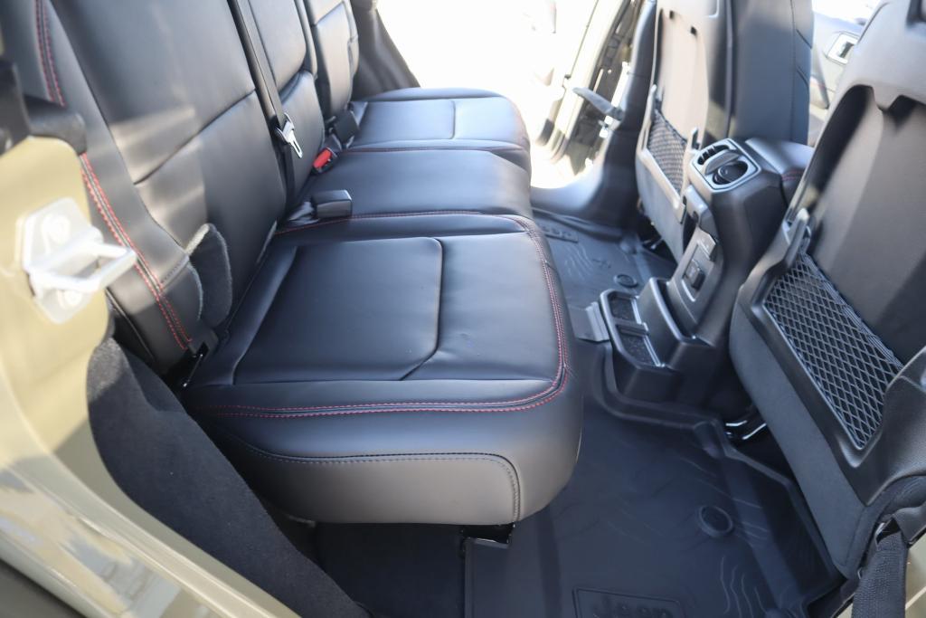 new 2025 Jeep Wrangler car, priced at $60,454