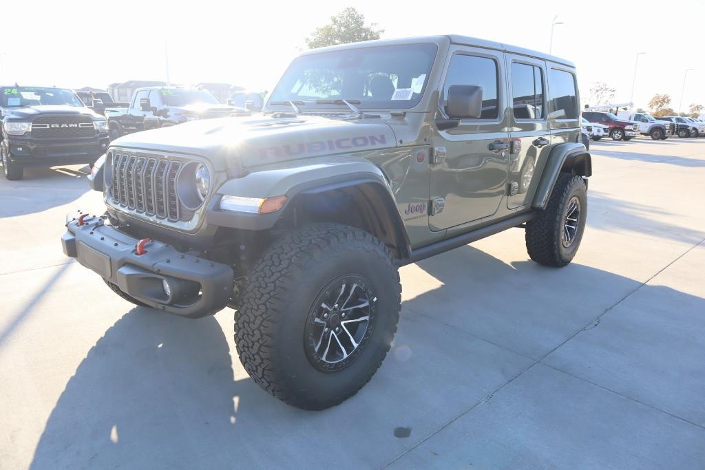 new 2025 Jeep Wrangler car, priced at $60,454