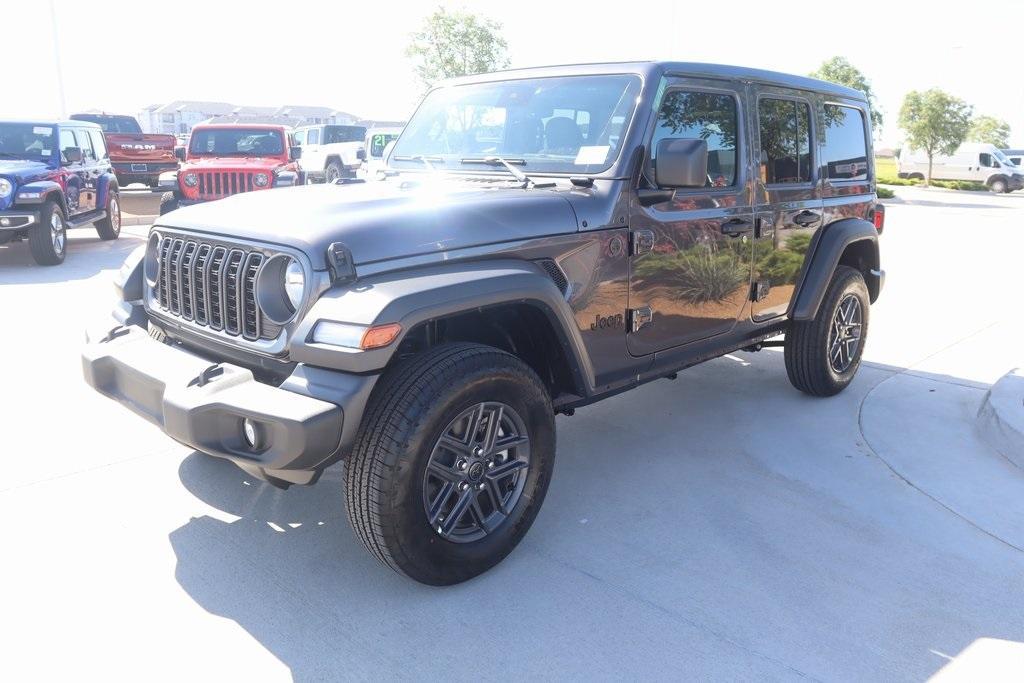 new 2025 Jeep Wrangler car, priced at $45,423