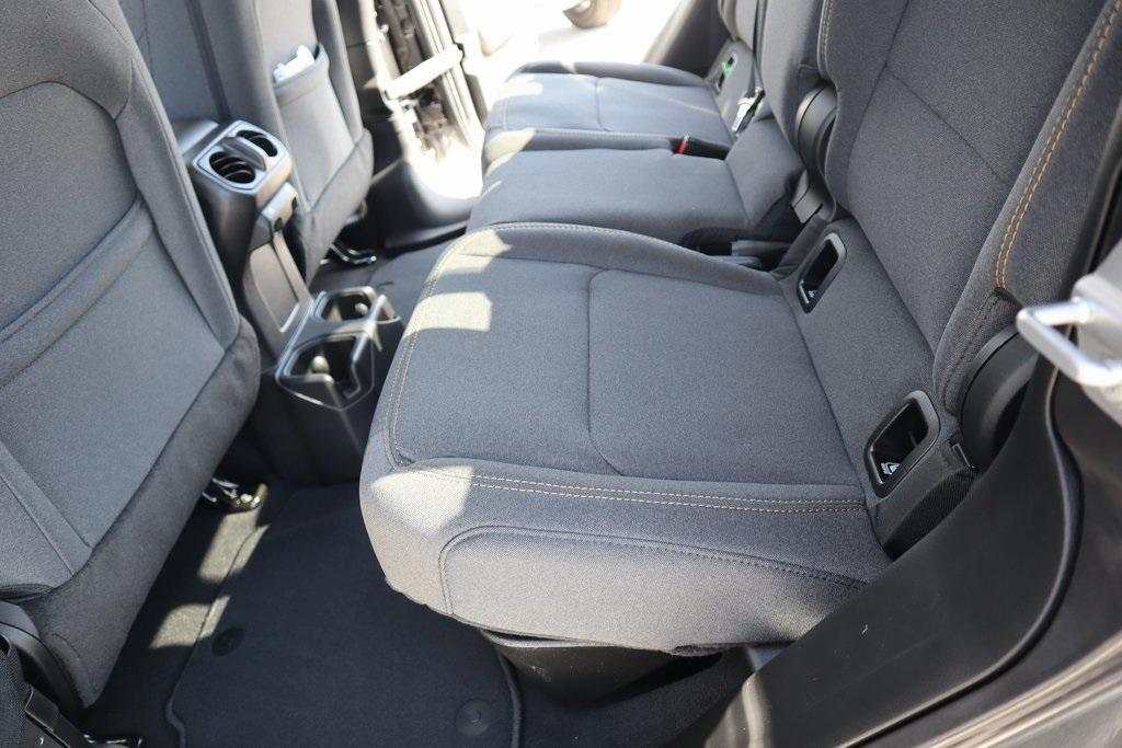 new 2025 Jeep Gladiator car, priced at $42,739
