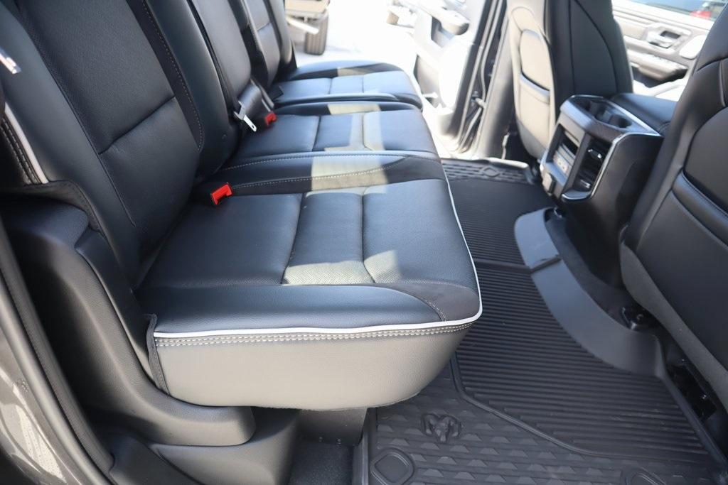 new 2025 Ram 1500 car, priced at $58,121