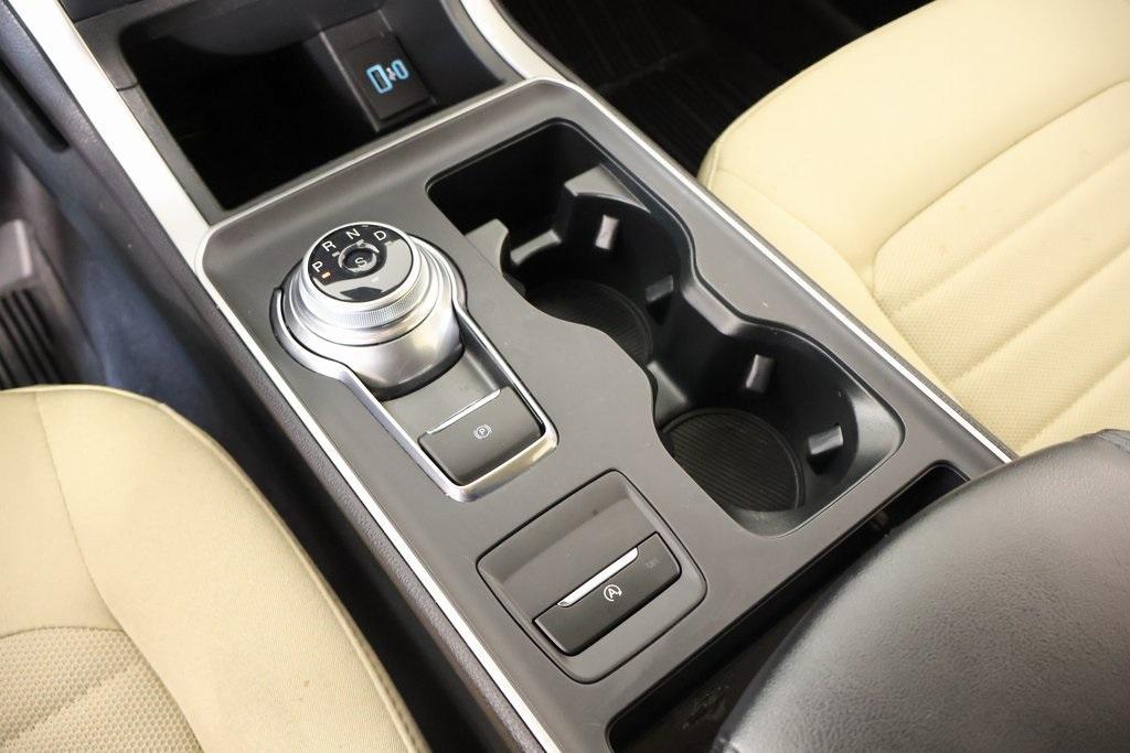used 2024 Ford Edge car, priced at $23,799