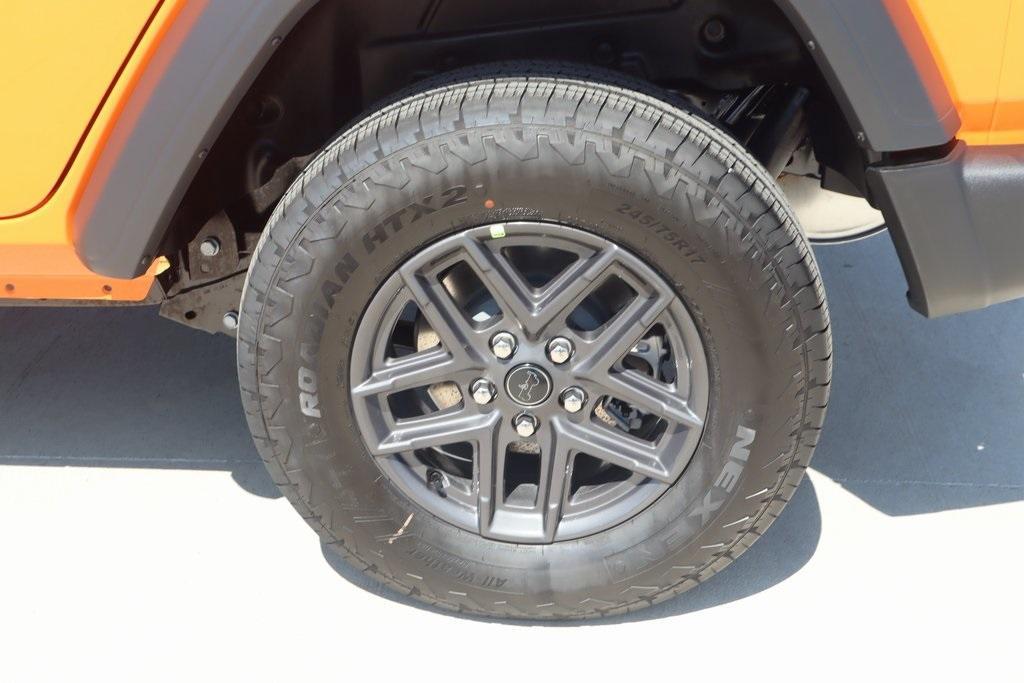 new 2025 Jeep Wrangler car, priced at $47,520