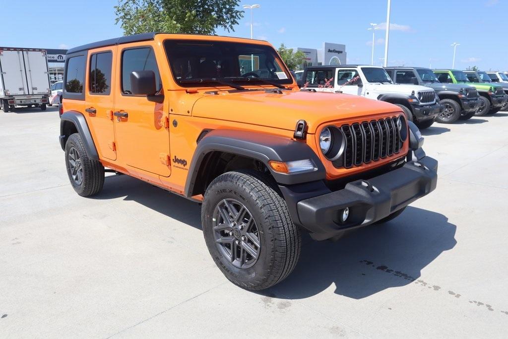 new 2025 Jeep Wrangler car, priced at $47,520