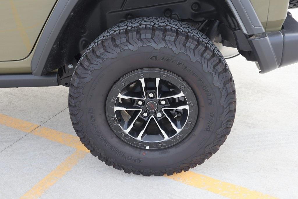 new 2025 Jeep Wrangler car, priced at $59,339
