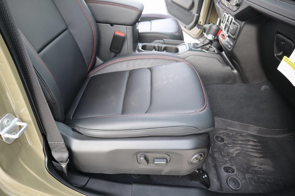 new 2025 Jeep Wrangler car, priced at $59,339