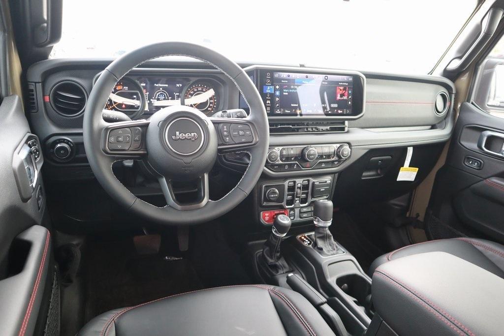 new 2025 Jeep Wrangler car, priced at $59,339