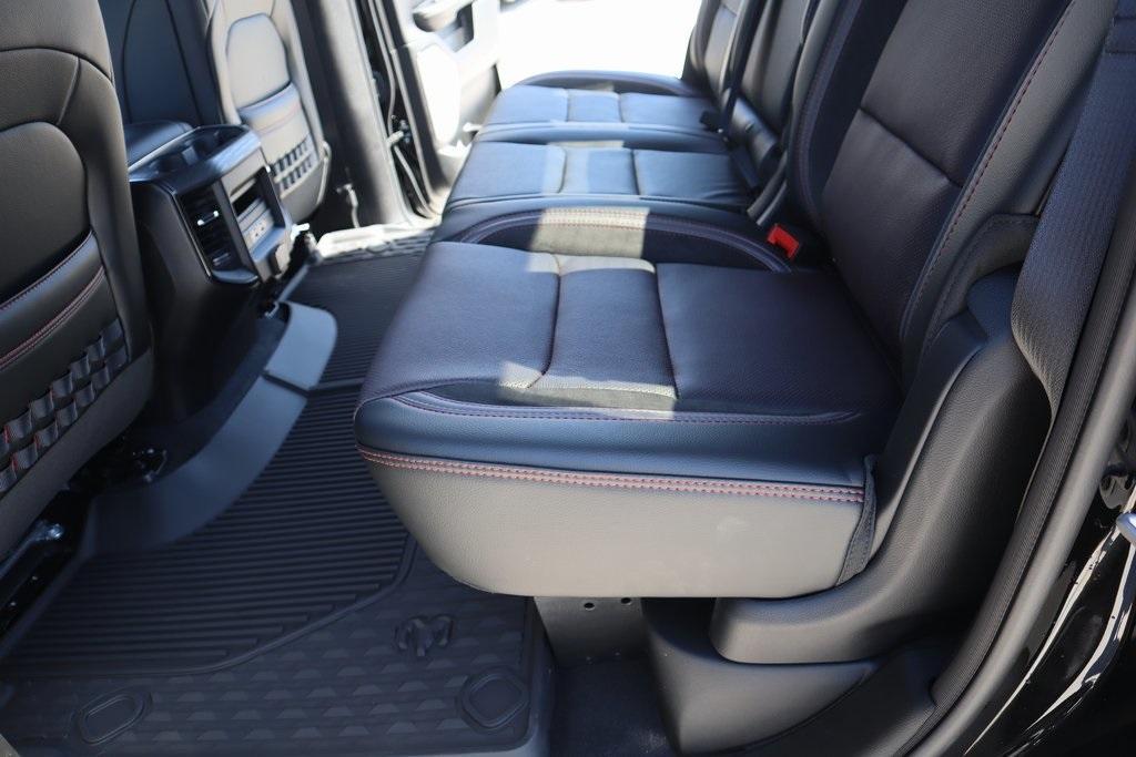 new 2025 Ram 1500 car, priced at $71,760