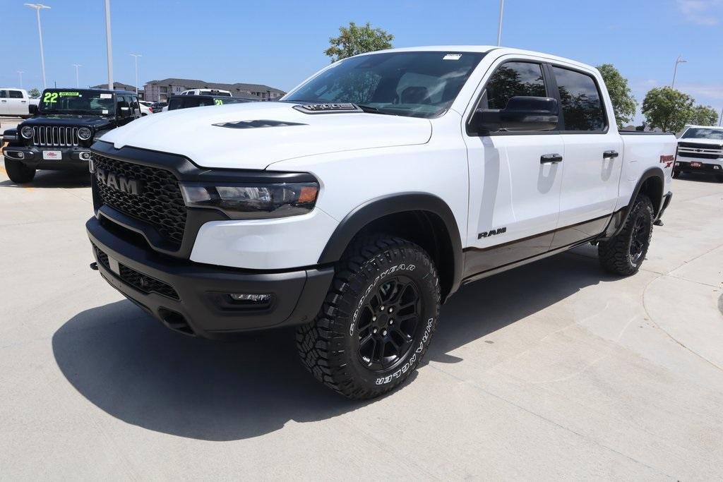 new 2025 Ram 1500 car, priced at $64,627