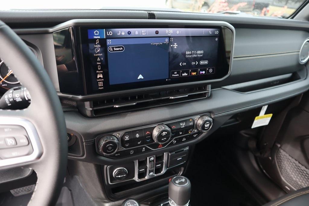 new 2025 Jeep Wrangler car, priced at $48,775