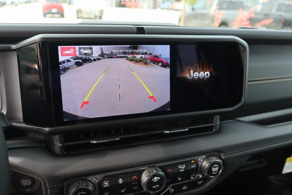 new 2025 Jeep Wrangler car, priced at $48,775