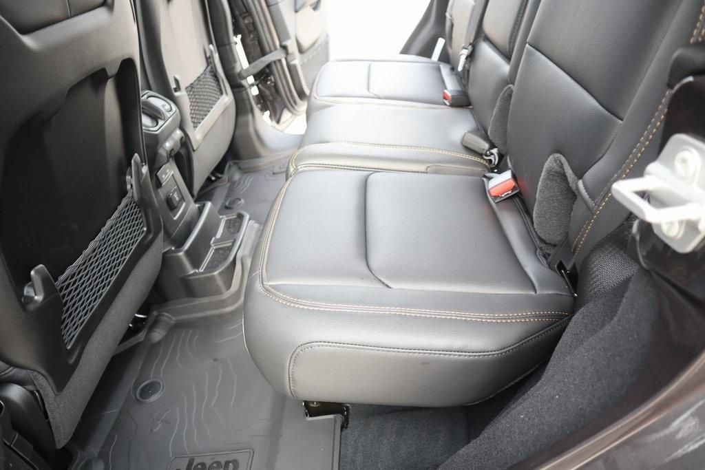new 2025 Jeep Wrangler car, priced at $48,775