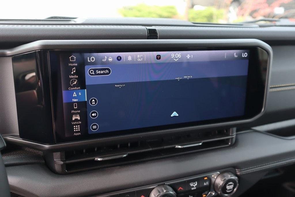 new 2025 Jeep Wrangler car, priced at $48,775