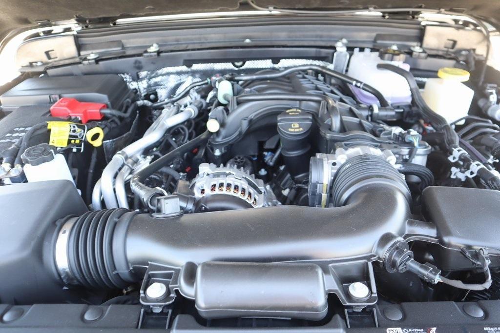 new 2025 Jeep Gladiator car, priced at $45,537