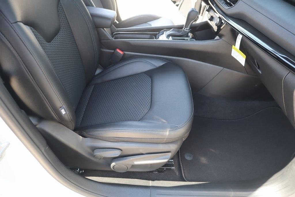new 2026 Jeep Compass car, priced at $32,090