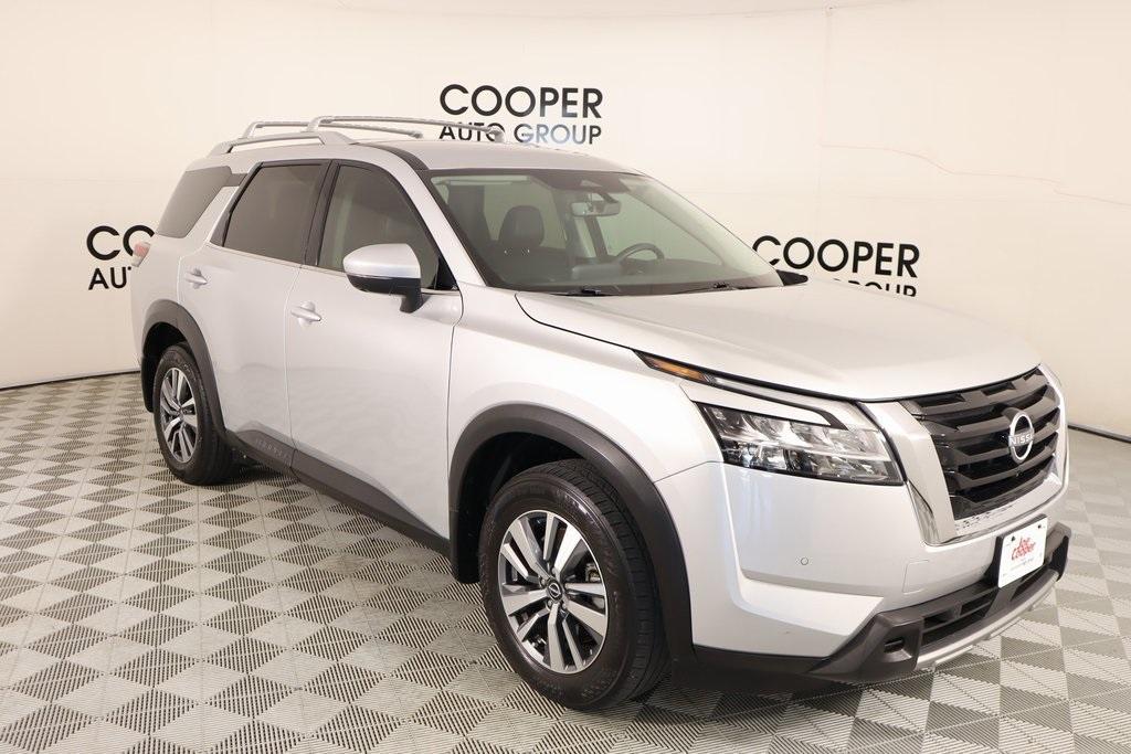 used 2024 Nissan Pathfinder car, priced at $34,079