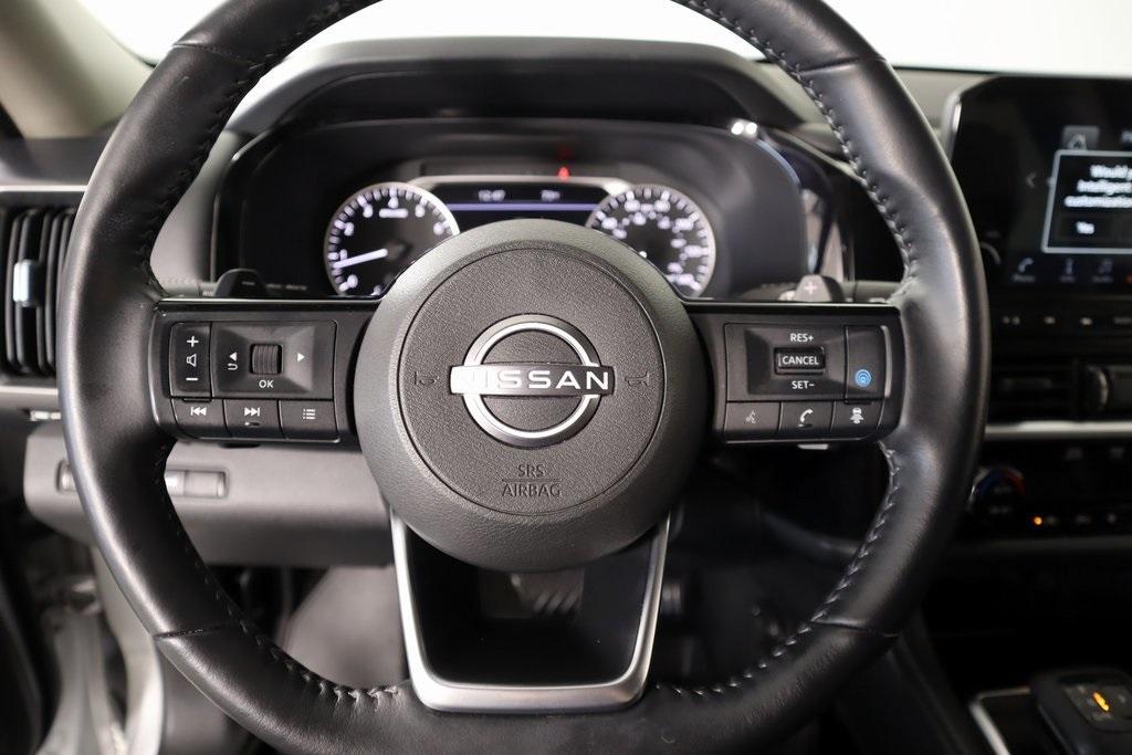 used 2024 Nissan Pathfinder car, priced at $34,079