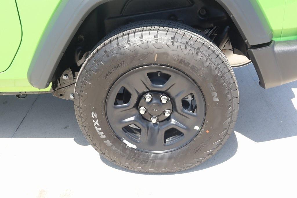 new 2025 Jeep Wrangler car, priced at $33,280