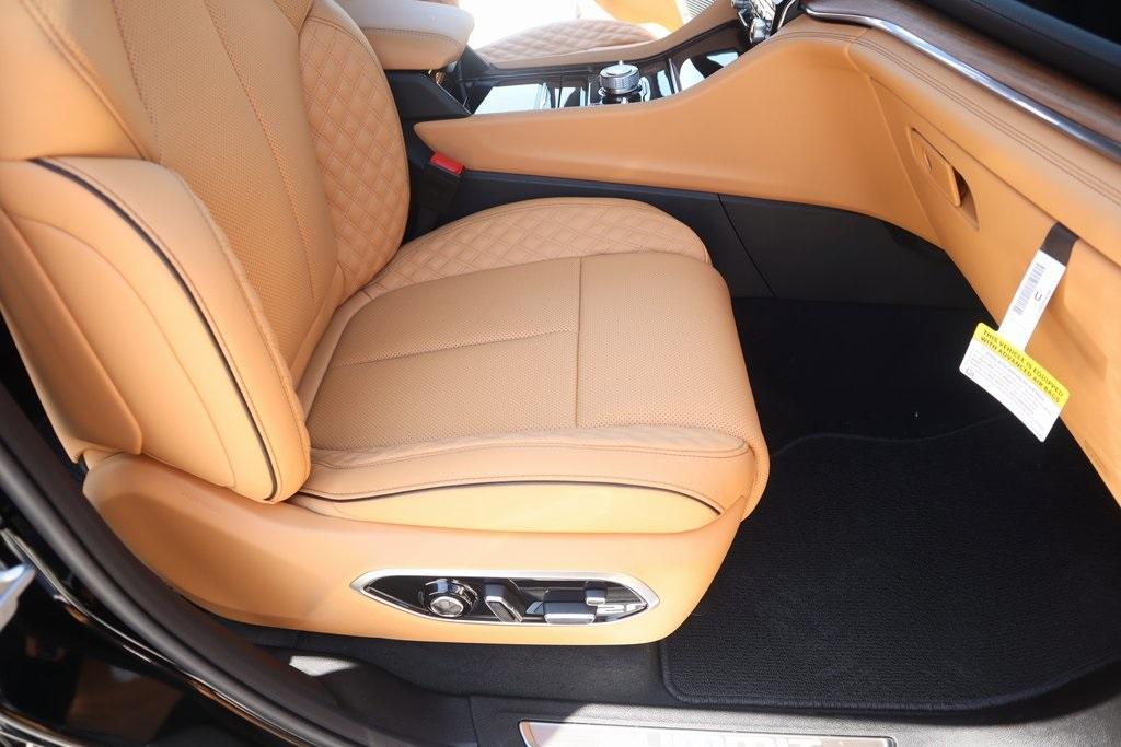 new 2025 Jeep Grand Cherokee car, priced at $63,610