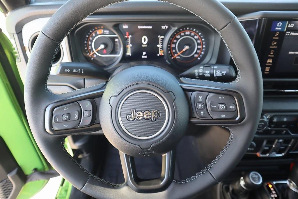 new 2025 Jeep Wrangler car, priced at $44,384