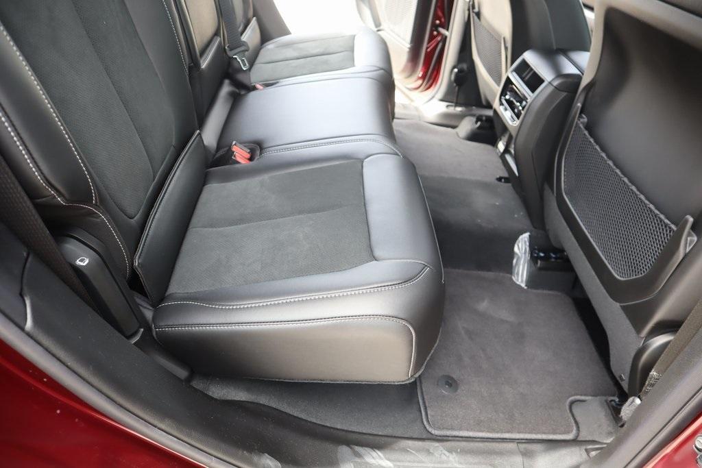 new 2025 Jeep Grand Cherokee car, priced at $41,152