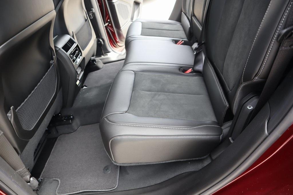 new 2025 Jeep Grand Cherokee car, priced at $41,152