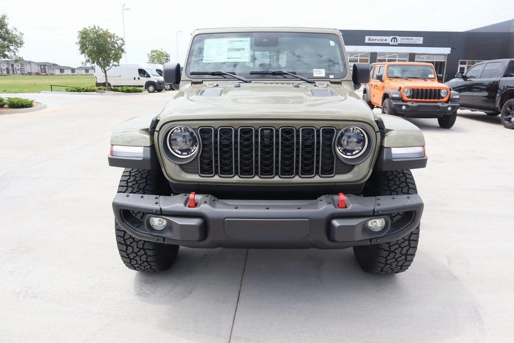 new 2025 Jeep Gladiator car, priced at $55,975