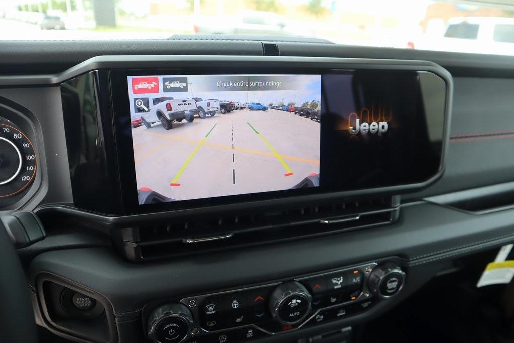 new 2025 Jeep Gladiator car, priced at $55,975