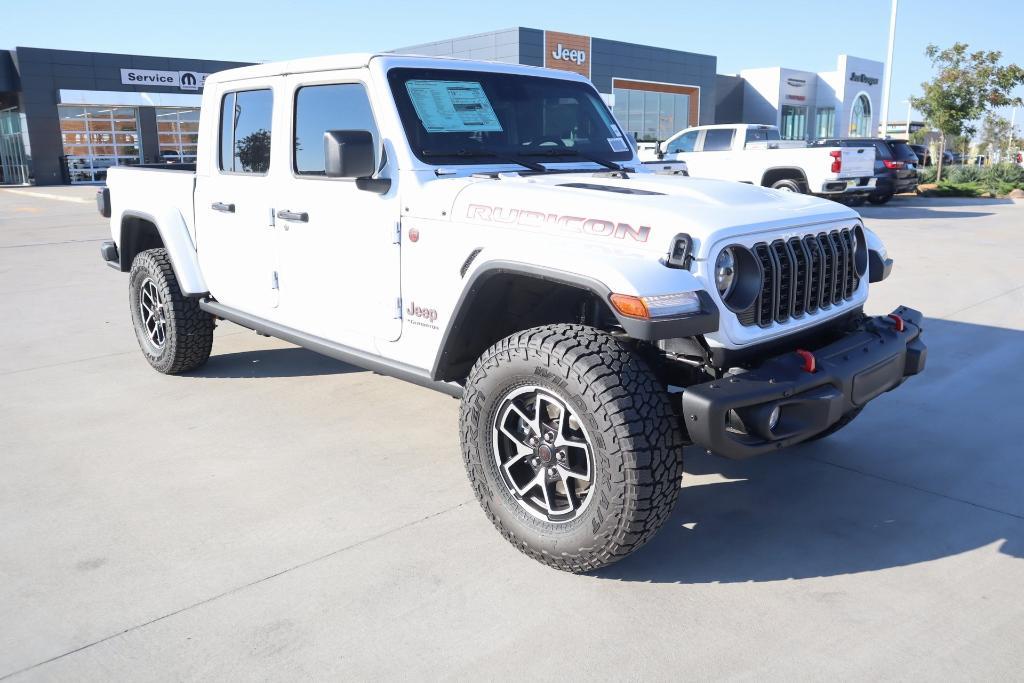 new 2025 Jeep Gladiator car, priced at $49,313