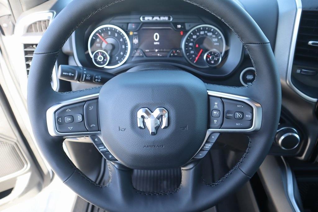 new 2025 Ram 1500 car, priced at $52,877