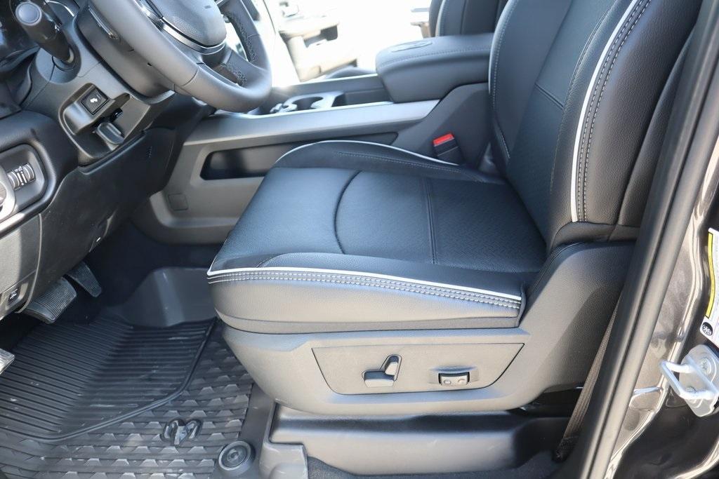 new 2025 Ram 3500 car, priced at $90,025