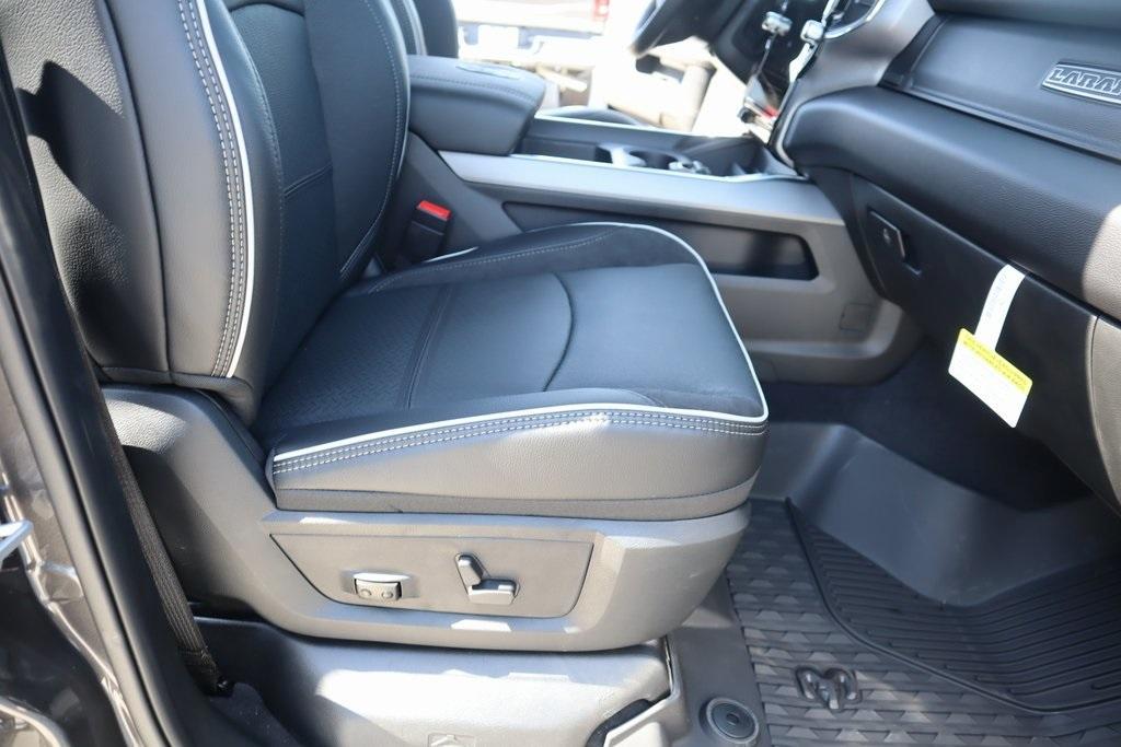 new 2025 Ram 3500 car, priced at $90,025