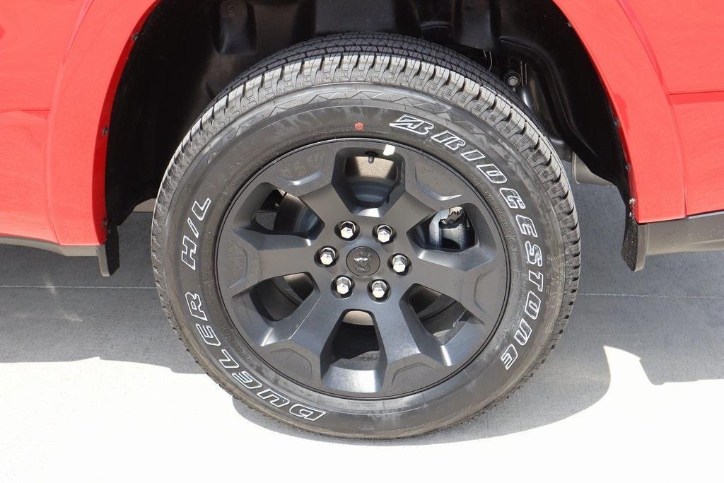 new 2025 Ram 1500 car, priced at $52,037